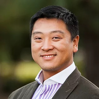 Financial Planning for Entrepreneurs with Peter Mu of Wealth Cairn