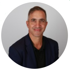 Joey Pinz Host of Discipline Conversations Podcast